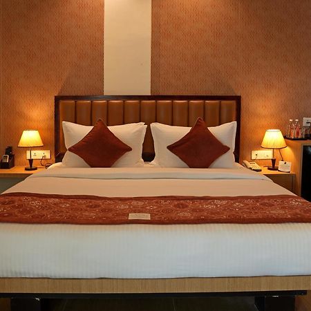 Regenta Inn Devanahalli Bangalore, Airport Road Esterno foto