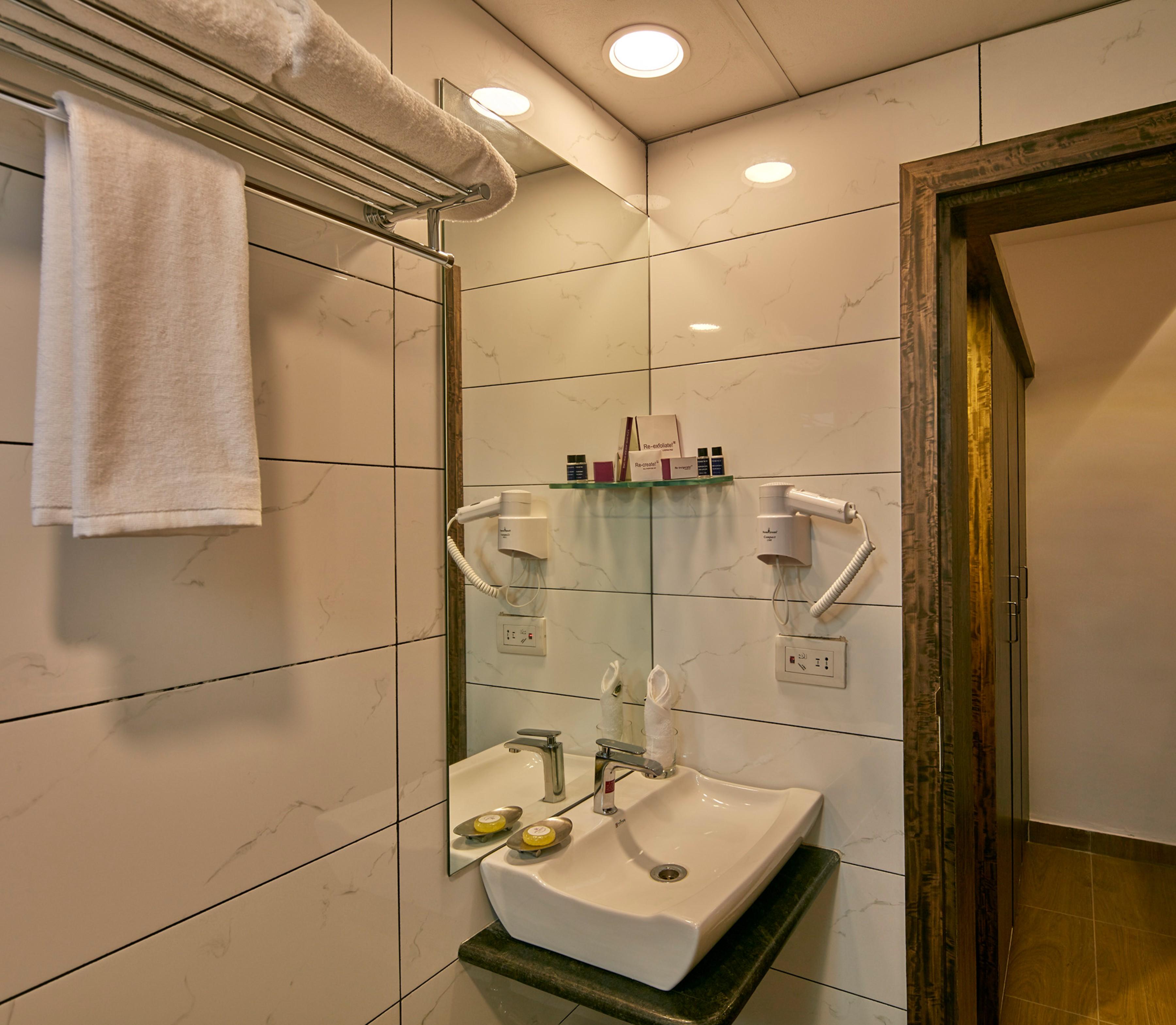 Regenta Inn Devanahalli Bangalore, Airport Road Esterno foto