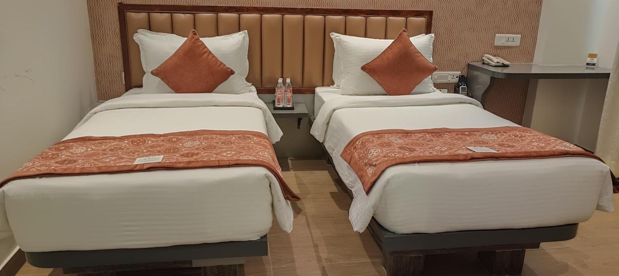 Regenta Inn Devanahalli Bangalore, Airport Road Esterno foto